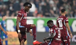 Karadeniz Derbisinde İnanılmaz Geri Dönüş! Trabzonspor 2-0'dan Döndü, Rizespor'u 4-3 Yendi!