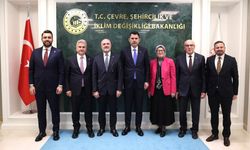 AK Parti Balıkesir Heyetinden Ankara Çıkarması! Bakan Murat Kurum'a Geniş Katılımlı Ziyaret