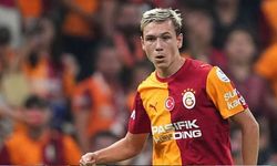 GOL! Galatasaray Barcelona Maçında Yer Yerinden Oynadı: Batrakov Sahneye Çıktı, RAMS Park Ayağa Kalktı!