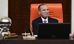 TBMM'de Beklenmedik İstifa! Bekir Bozdağ Başkanvekilliği Görevini Bıraktı