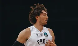 Cedi Osman Yunanistan'da Tarih Yazdı! PAOK Formasıyla Kariyer Rekoru Kıran Milli Yıldız Kulüp Tarihine Geçti
