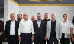 HAKAN AKA’DAN KARESİ İÇİN İDDİALI ÇIKIŞ: “2,5 YIL SONRA BELEDİYEYİ YENİDEN KAZANACAĞIZ!”