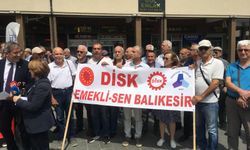 Balıkesir'de Emeklilerden Seyyanen Zam Çağrısı! “Sadaka Değil, Hakkımızı İstiyoruz”
