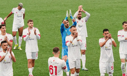 Nesine 3. Lig'de Ege Derbisinde Sessizlik Bozulmadı Ayvalıkgücü Belediyespor - Karşıyaka Maçında Gol Sesi Çıkmadı!