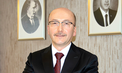 Resmî Gazete Atama Kararları Yayımlandı: Gelir İdaresi Başkanlığı’na Şinasi Candan Atandı!