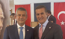 Özgür Özel'den Mustafa Sarıgül Açıklaması! "Gözyaşlarına Hakim Olamadı..."