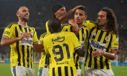 Fenerbahçe'de Slavia Prag Maçı Öncesi Kritik Şok: Devler Ligi'nde Galibiyet Hasreti Bitecek mi?