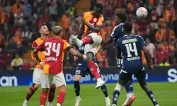 Galatasaray-Kasımpaşa Maçında Torreira'nın Kırmızı Kartı Doğru mu? Trio Ekibi İki Pozisyonda da Hemfikir