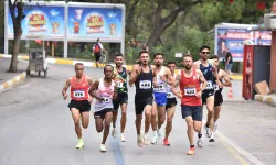 Balıkesir'de 7'den 70'e Herkes Cumhuriyet İçin Koşacak! İşte 29 Ekim 'Cumhuriyet Koşusu' Programı