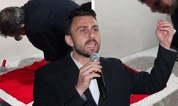 AK Partili Öztaylan'dan Edremit'teki Öğretmene Sert Tepki: "Asla Geçit Vermeyeceğiz!"