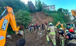 İstanbul'da Sel Sonrası Yıkım Kararı! Vali Davut Gül'den Riskli Binalar İçin Uyarı