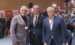 Önseçimden sonra kongre... Yeni Parti'de yeni dönem başladı