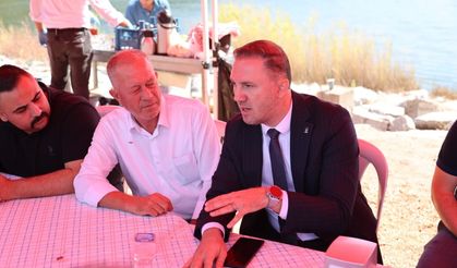 AK Partili Şafak Mut: "Bu sofrada herkese yer var"