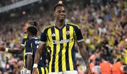 Galatasaray, Fenerbahçe'nin Eski Yıldızı Jhon Duran İle Anlaştı: Al Nassr İle Bedelsiz Kiralama Formülü...