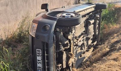 Susurluk’ta Feci Kaza! 3 Kişi Araçta Mahsur Kaldı, Panik Atak Geçiren Yolcu Hastaneye Kaldırıldı