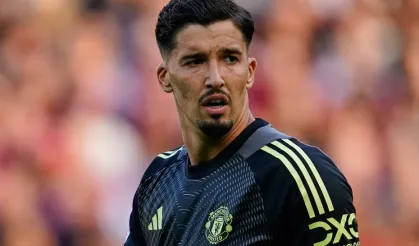 Milli Eldiven Türkiye’ye Dönüyor! Manchester United’da Altay Bayındır Kararı: Yeni Takımı Belli Oldu!