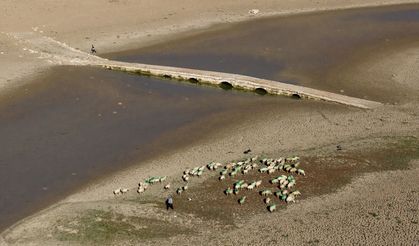 Baraj Suları Çekildi! 600 Yıllık Osmanlı Köprüsü Ortaya Çıktı!