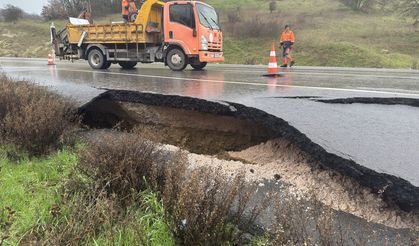 Balıkesir–Savaştepe Yolunda Sağanak Hasarı: 100 Metrelik Bölümde Yarıklar Oluştu