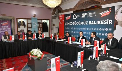 Sındırgı'da "Başkanlar Çıkarması!" Balıkesir'in Geleceği Bu Masada Çizildi: Projeler Peş Peşe Geliyor!