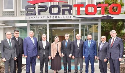 AK Parti İl Başkanı Mehmet Aydemir Müjdeyi Verdi: Balıkesir'e Dev Yatırımlar İçin İmzalar Atıldı!