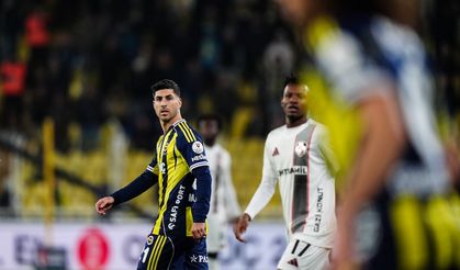Fenerbahçe Gaziantep FK Karşısında Devreyi Önde Kapattı! Dorgeles Nene Golü Attı, Ederson Kalesinde Devleşti