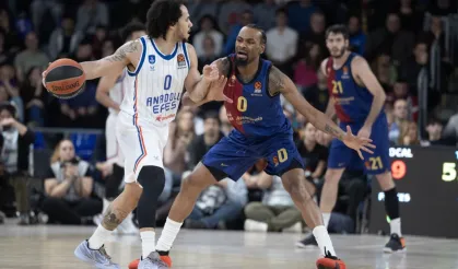 Euroleague'de Dev Kapışma! Barcelona - Anadolu Efes Maçı Bugün Saat Kaçta? Hangi Kanalda?