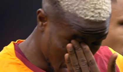 RAMS Park'ta Tarihi Gece! Galatasaray Koreografisi Sonrası Victor Osimhen Gözyaşlarına Boğuldu!