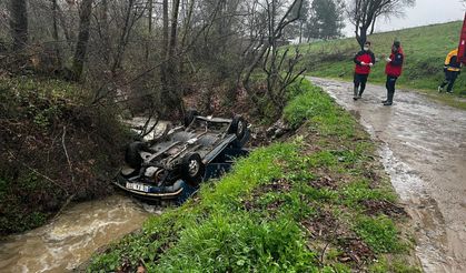 Sındırgı’da Korkunç Kaza! Dereye Uçan Aracın Sürücüsü 50 Metre İleride Ölü Bulundu