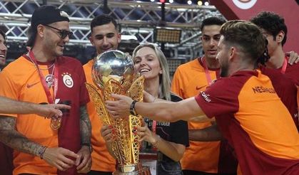 Galatasaray'da "Köstebek" Depremi! Okan Buruk İsim Verdi! Tuğçe Aykun’un İşine Son Verildi: İşte Tüm Detaylar!