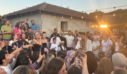 Dünyaca Ünlü DJ Mahmut Orhan Balıkesir'in Kürse Köyünde Konser Verdi!