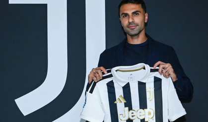 Çizme'de Yılın İmzası Atıldı! Milli Yıldız Zeki Çelik Juventus ile Resmi Sözleşmeyi İmzaladı!