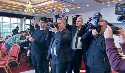 AK Parti Balıkesir Milletvekili Dr. Mustafa Canbey’den 24 Temmuz Basın Bayramı Mesajı: