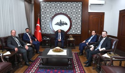 Sayıştay Denetçileri'nden Balıkesir Çıkarması! Vali İsmail Ustaoğlu’nu Ziyaret Ettiler
