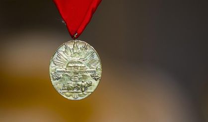 Balıkesir Yıllardır İstiklâl Madalyasını Bekliyor! Vaatler Sonuç Vermedi! Kurtuluş'un 104'ncü Yılında Aynı Soru: Ne Oldu