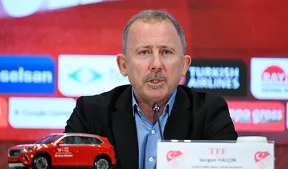 A Milli Takım'da Sergen Yalçın Krizi İddiası! Futbolcular Telefonlarına Çıkmıyor