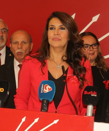CHP İl Başkan Adayı Esin Balıbek: Yenilenme ve değişim şart