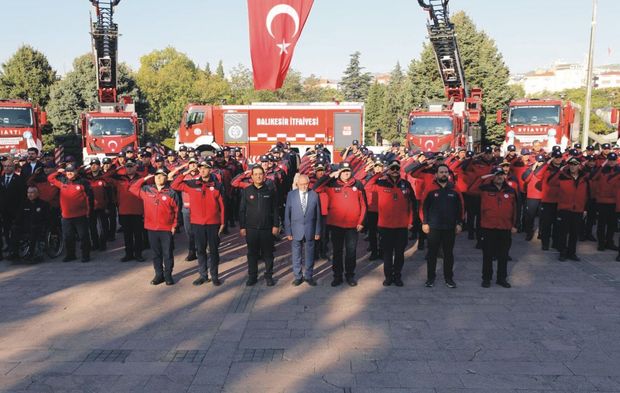 ŞEHİT VE GAZİLERİN İSİMLERİ İTFAİYE ARAÇLARINDA YAŞAYACAK