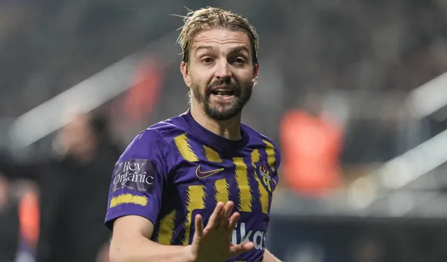Caner Erkin Futbolu Bıraktı mı? Emekli Olduğu İddialarına Yanıt Verdi!