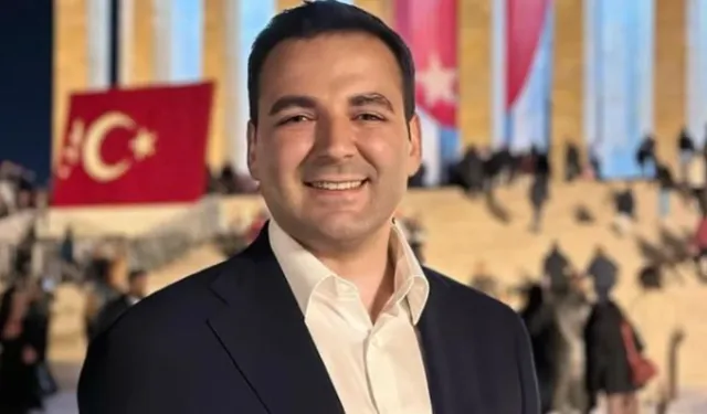 CHP'li Cem Aydın’a Yurt Dışı Yasağı Devam! Dava Ertelendi!