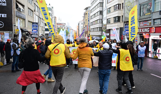 İzinsiz 1 Mayıs Gösterisi: 384 Kişi Gözaltına Alındı