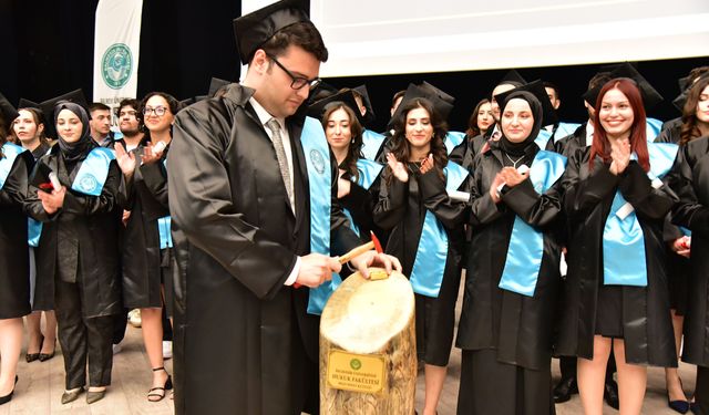 BAÜN Hukuk Fakültesi'nde ilk mezuniyet