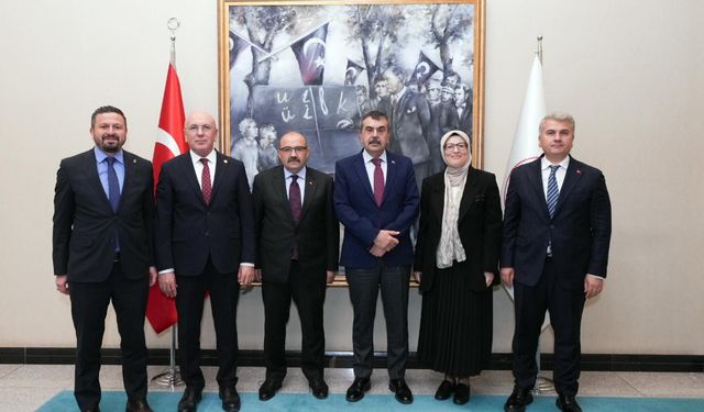 Balıkesir Heyetinden Milli Eğitim Bakanı Yusuf Tekin'e Ziyaret