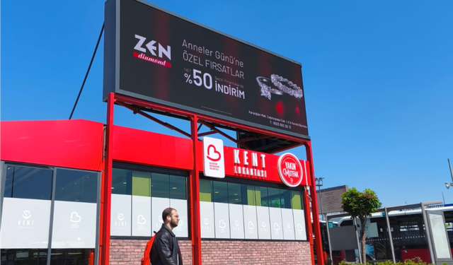Altında elli liralık yemek, üstünde pırlanta reklamı!