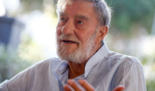 Yeşilçam’ın Efsane İsmi Ahmet Mekin Bandırma'da Hastaneye Kaldırıldı