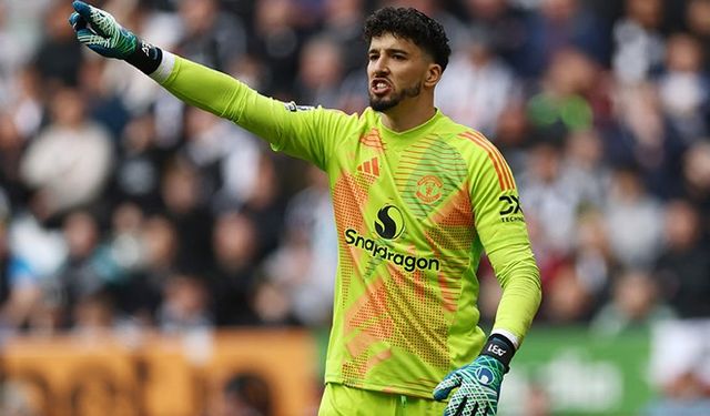Altay Bayındır İlk 11’de! Manchester United-West Ham Maçında Türk Kaleciye Güven