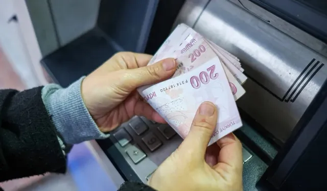 19 Mayıs 2026 Bugün Bankalar Açık mı? Kapalı mı? Borsa İstanbul (BİST) İşlem Yapacak mı? FAST Limiti Detayı!