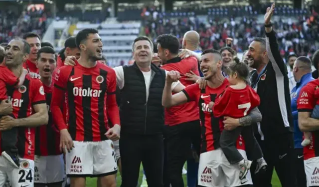 Gençlerbirliği 4 Yıl Sonra Süper Lig’e Döndü! Yeni Malatyaspor’u 5-0’la Geçip Zirveye Koştular