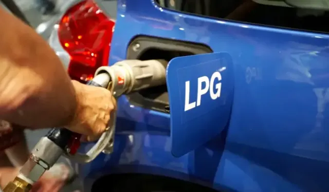 LPG'ye Büyük İndirim Yolda! Salı Gecesi Pompa Fiyatları Düşüyor