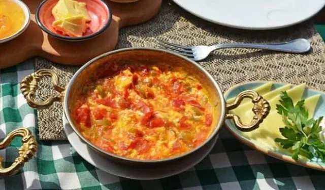 “Menemen Soğanlı mı Olur Soğansız mı?” Tartışması Bitti!