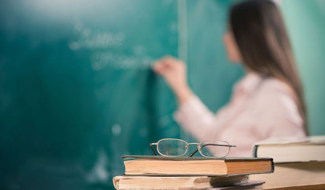 Öğretmenler Dikkat! 2025 İl İçi Yer Değiştirme Başvuru Takvimi ve Şartları Açıklandı